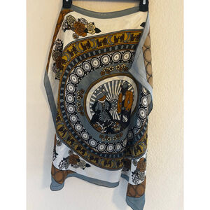 Elegant Multicolor Scarf with Artistic Design